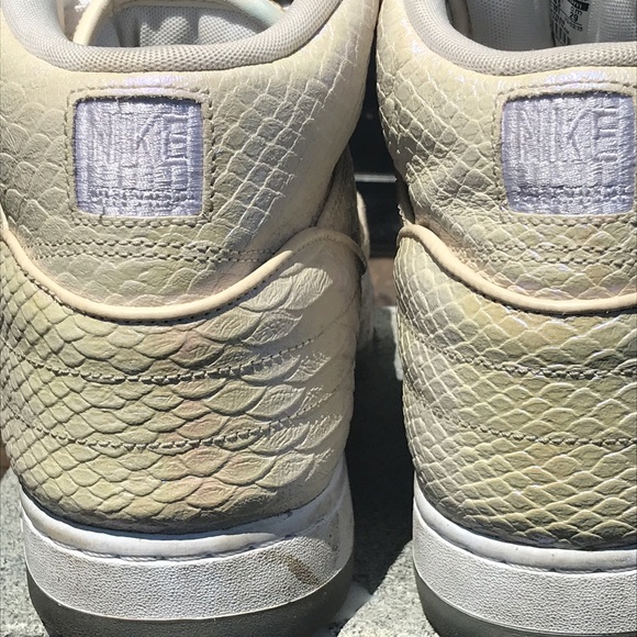 NIKE Cotton Candy Pearl Air Python Snake Print Sneakers - Picture 8 of 15